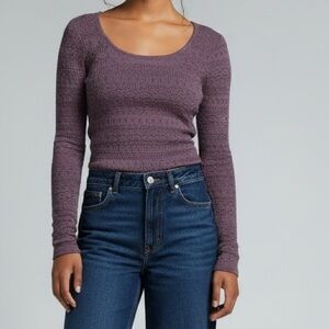 AMERICAN EAGLE · VIOLET TEXTURED CROCHET LONG-SLEEVE TOP - SMALL